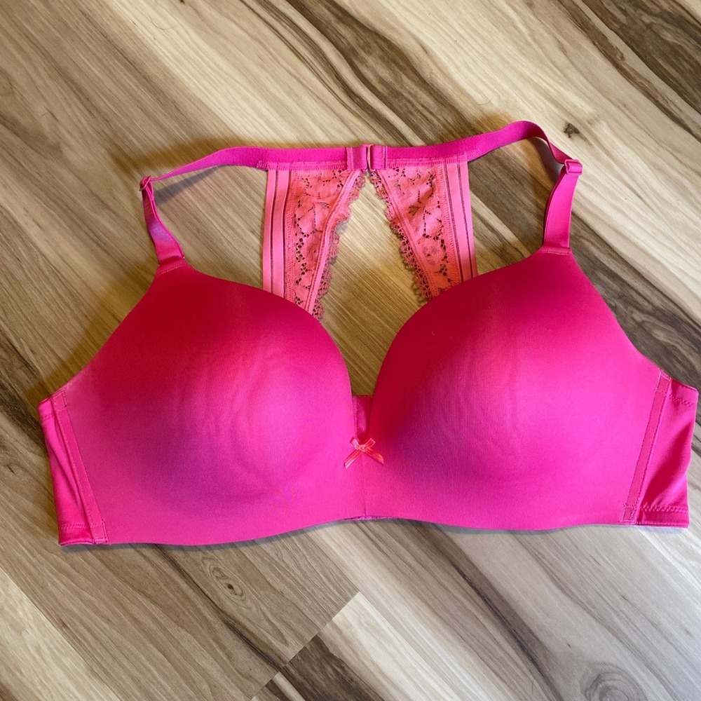 Cacique Simply Wire Free Plunge Bra 44C Hot Pink Lace Racerback Front Closure